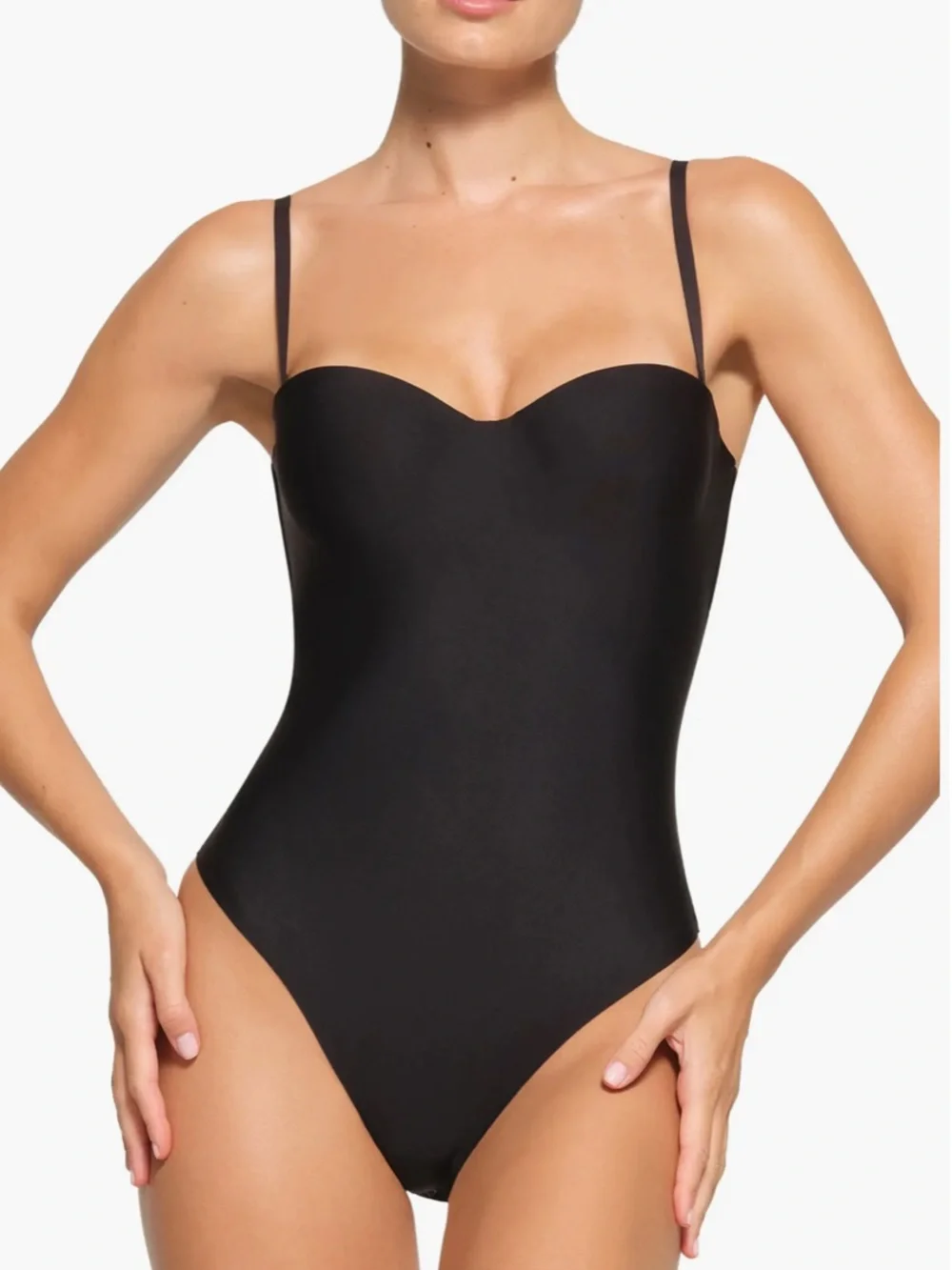 SKIMS Black Body Molded Underwire Thong Bodysuit size S small New with tags $138